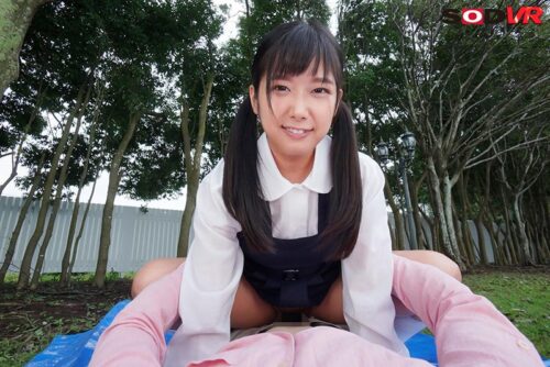 【VR】【私、イメトレだけは万全ですっ！】エッチなことで頭がいっぱいなウブっ子と近所の公園でこっそり触りあいっこ