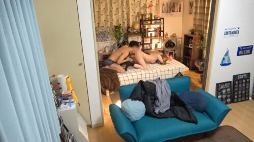 
 「百戦錬磨のナンパ師のヤリ部屋で、連れ込みSEX隠し撮り 253 金髪白ギャルを連れ込み帰宅後即ベッド直行！透き通るような美白スレンダーボディの魅力たるや！手首を縛ってのピストンにお互い興奮MAX！！」