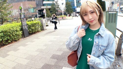 
 「【超カワイイ】【金髪ギャル】みおちゃん登場！彼女は最近は足りない『性欲をチャージしたい！』全身全力でガッツリ責められて性欲を満たしたい！汗ダラダラを希望しますw【色白スレンダー】【膣イキ】可愛さ満点のフェラにメロメロしちゃう♪色白スレンダーギャルは膣が弱い！激ピストンで嬉し涙目で感じまくる！仰け反り連発激イキSEXを見逃すな！」