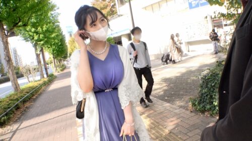 
 「マジ軟派、初撮。 1731 友人の結婚式帰りのMカップ爆乳女子をナンパ！押しに弱いこのお姉さん、グッと迫ると雰囲気に流されて断れず…。敏感マ●コを突かれてヒンヒン喘ぐ！絶えず揺れまくるおっぱいに釘付け！」