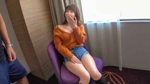 
 「マジ軟派、初撮。 1709 マスク外しても激かわ！色白でスレンダー美脚！パンツを脱がせばスベスベ桃尻！SNSでワンチャン狙いの肉食ギャルが膣奥突かれてキャンキャン喘ぐ！」