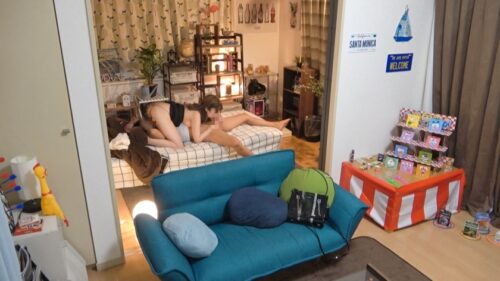 
 「百戦錬磨のナンパ師のヤリ部屋で、連れ込みSEX隠し撮り 221 ギャルい風貌に反して海釣りダイスキな釣りガール！普段おじさんに囲まれてるからか、声をかけたらすんなり家に連れ込み成功！敏感な色白ボディと甘い喘ぎ声を盗撮！」