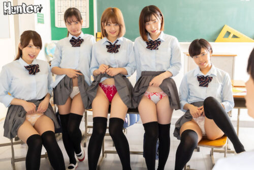 99.4％が女子！の学校に入学したらクラスメイトは女子ばかりでモテまくり！休み時間、授業中関係なく誘惑されまくりでヤラレまくり！楽しいやら…