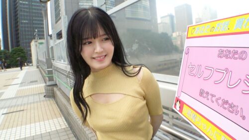 
 「マジ軟派、初撮。 2123 清純系の看護学生が大開脚オナニー大公開！スレンダーな身体を盛大によがらせ、記念すべき大人のオモチャデビューを果たしました。初めてのオモチャの快感に愛液を太ももまで垂らして感じまくり！「全く、嬉しそうにマ●コをヒクヒクさせやがって…」清楚な外見とは裏腹に、セックスを心から楽しむ看護師志望の醜態をご賞味あれ！」