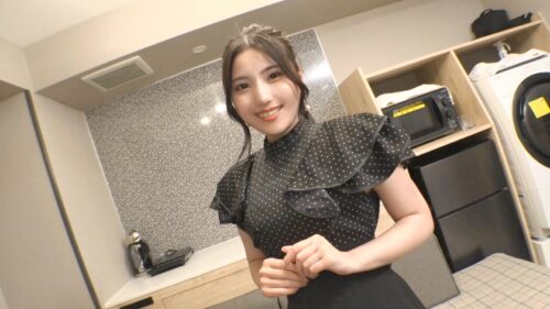 「マジ軟派、初撮。 2139 女子会終わりのムラムラ女子は巻き髪ポニーテールと安産型デカ尻を揺らして男を誘う!ナンパ歓迎体制としか思えないニコニコ笑顔が激ピスを喰らって必死のイキ顔に!パイパンま●こでバイブもち○こも咥えこんでキャン鳴き大満足!」