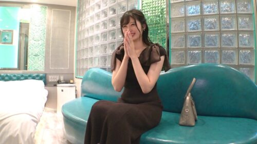 「【色白えっちな神スタイル】【先生、もう濡れてますよ】清楚系なピアノ講師は、乳首を触られると自分でアソコを弄り始めるどスケベでした。声を我慢しながら感じまくる姿に超勃起不可避! 【初撮り】ネットでAV応募→AV体験撮影 2351」