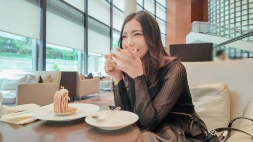 「【モテオーラ×経験豊富な敏感ボディ】32歳美人インフルエンサーが緊張の初撮影!「緊張する…」と微笑むその口元から始まる、濃密な舌絡めキスと快感の波。断れない体質、隠せない本気イキ 【初撮り】ネットでAV応募→AV体験撮影 2371」