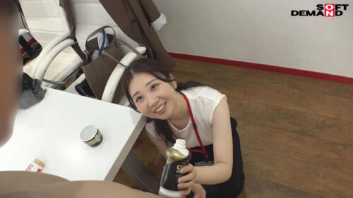処女喪失 これは私にしかできない仕事。SOD女子社員 編成部 中途1年目 篠崎菜都香(25)