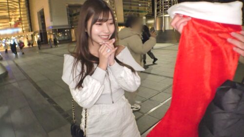 「マジ軟派、初撮。 2178 【恋愛体質×性欲特化】元保育士でアパレル始めたばかりのクラスで一番可愛いえくぼ美女!実は高校時代に大人ともヤってた経験人数40人のド淫乱!週2希望のイキ顔サンタが潮吹きで聖夜を染める」