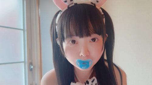 超かわいいドスケベ淫語牛コスアイドルの淫乱変態SEX記録♡パイパン色白スレンダー美人元アイドル♡ コスプレハード