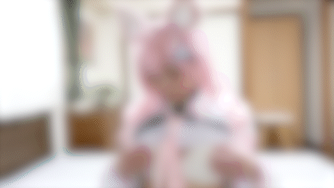 h◯l◯X研究開発小型振動装置こより実験中🧪 コスプレハード