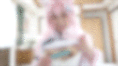 h◯l◯X研究開発小型振動装置こより実験中🧪 コスプレハード