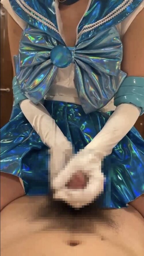 全裸土下座で懇願セーラー戦士！ コスプレハード