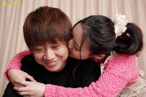 ボクのツンデレ彼女はプリ尻の顔騎好き オフィスではドS女上司、自宅では癒し系の可愛い彼女 吉高寧々