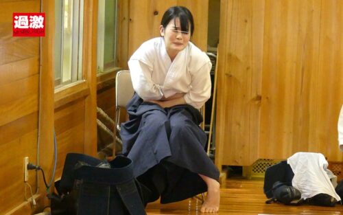 突然のゲリラ豪雨！どしゃ降り野外痴●BEST 大雨の中で乳首をいじられ続けS字反りイキするずぶ濡れ巨乳女＋新作撮り下ろし