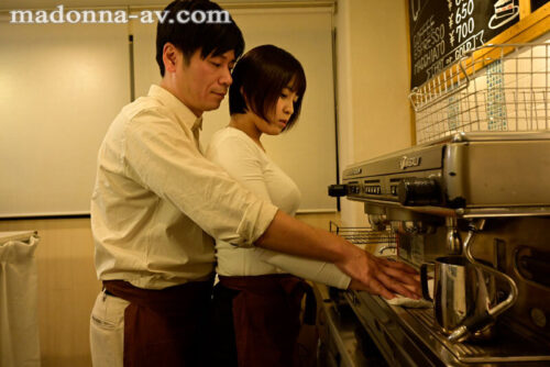 パートタイムNTR シフトを過ぎた残業、欲求不満な人妻を飼い慣らす調教研修―。 玉城夏帆