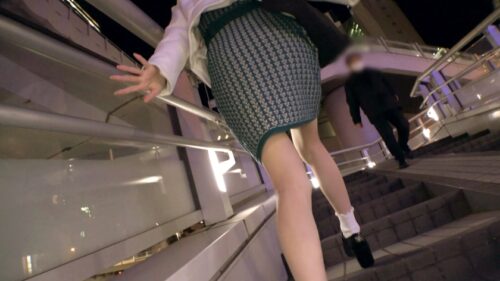 「【めちゃカワ】【地下アイドル】可愛さ満点の地下アイドルが登場しました!エッチな撮影にって大丈夫なのかスキャンダル!?『セックスでアイドルの知名度UPと家賃の支払いのためにw』彼女の自身はやる気満々!【極スレンダー】【超美尻】おちんちんの扱いが上手すぎるwニコニコと可愛い笑顔でシゴキながら舐めまわす!極上フェラテクはマジ必見!!巨根のピストンに陰毛ふさふさマンコは悶絶イキまくり!喘ぎっぱなしで過呼吸寸前。激しく突かれて気持ちよさそうにめっちゃ喘ぎまくるSEXを見逃すな!!」