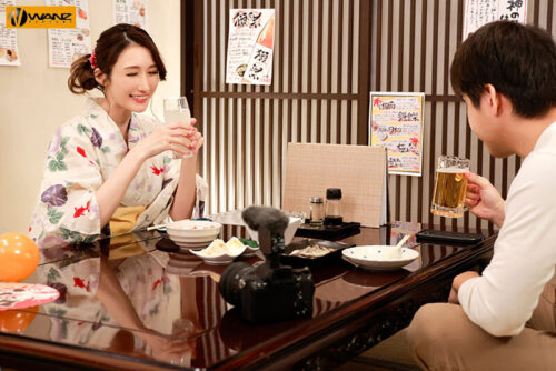 やっぱり、君が大好きだ！地元の夏祭りで初恋の幼馴染と再会…終電を逃して連れ込み宿で汗だく発情交尾 JULIA