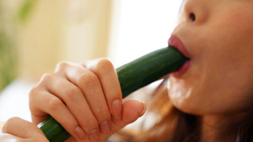 むしゃぶりママ 小松杏