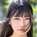 想像以上に大人になった幼馴染のエロ過ぎるおっぱいにフル勃起!互いの両親が不在で、年下の幼馴染が我が家にお泊りにやって来た。 胡桃さくら