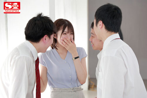 校内のあらゆる場所でこっそりハメたがるド級変態!スーパーボディ教師つばさ先生 つばさ舞