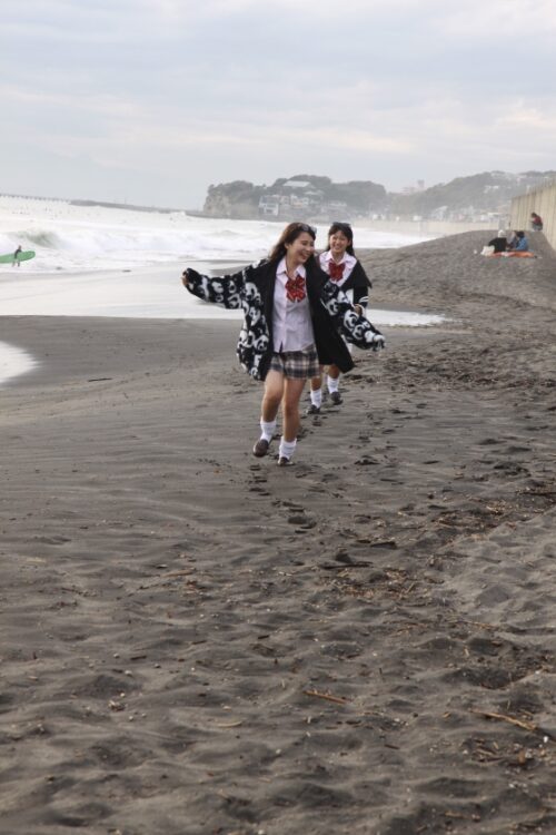 
 「2人はずっと仲良し 枢木あおい 渚みつき」