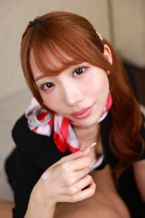 【VR】出張先のホテルを会社のお金で最高級の部屋にしたらサービスで付いてきた手コキが絶品の射精コンシェルジュ 尾崎えりか