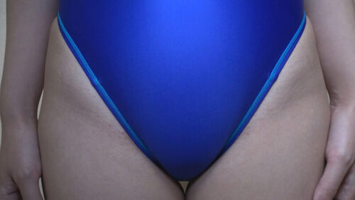 澄河美花 濡れてテカってピッタリ密着 神競泳水着 可愛い女子の競泳水着姿をじっとりと堪能！着替え撮影から始まり貧乳から巨乳にパイパン、ハミ毛、ジョリワキ等のフェチ接写やローションソーププレイや競泳水着ぶっかけ等を完全着衣で楽しむAV