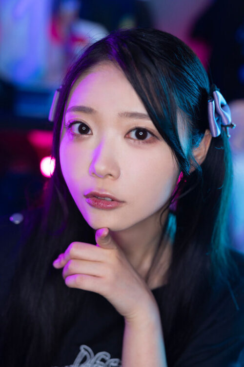 【VR】これぞ8K！顔面特化アングルVR ～フェラごっくん特化！ベロ出して「お口に精子ちょうだい！」懇願！！～ 二葉エマ