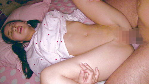 ウブな妹たちと種付けセックス 4時間