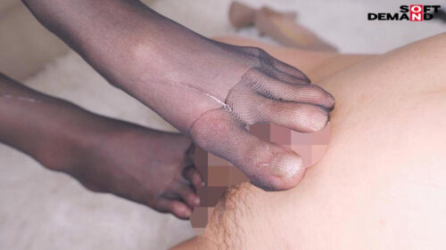 【ご報告】ただのOLで大変恐縮ですが、清楚系ビッチへ転身いたしました！育ちが良いOLがドM男性をイジメてマ×コを濡らした記録。宣伝部 松永あかり