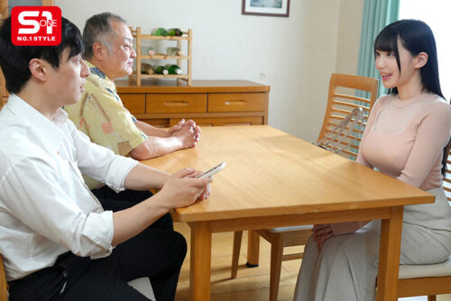 今日もグラドル家庭教師のおっぱいが気になって授業に集中できない 紫堂るい