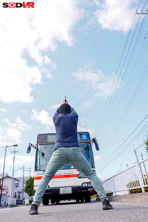 【VR】【8K】【VR】(超リアル体験)バスジャックVR ※被害者7名女子●生 スクールバスで、未成熟おマンコを好き勝手に犯しまくりSPECIAL