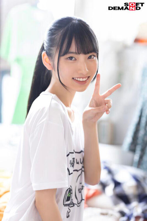 元引きこもりのポコチン絵師 鳥羽いく(20) 実家にお邪魔して1泊2日のAVデビュー撮影