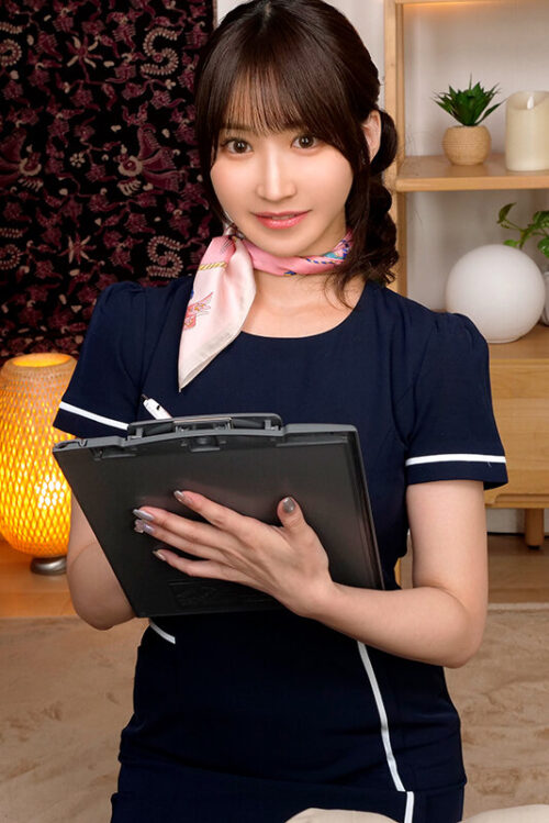 【VR】すぐ隣に婚約者がいるのに超密着施術と囁き誘惑で男を喰うのが大好きなド変態痴女エステティシャン 依本しおり【8K】