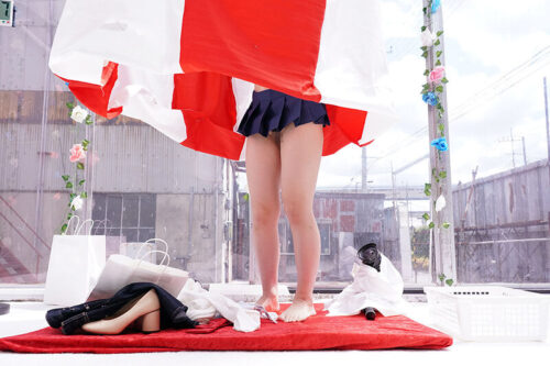 顔出しMM号 素人限定 ザ・マジックミラー 女子大生が青空ビキニ生着替えチャレンジ!2 タイムアップで公開デカチン即ハメ!イってもやめないデカチン追撃ピストンで連続中出し!