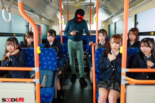 【VR】【8K】【VR】(超リアル体験)バスジャックVR ※被害者7名女子●生 スクールバスで、未成熟おマンコを好き勝手に犯しまくりSPECIAL