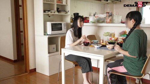 元引きこもりのポコチン絵師 鳥羽いく(20) 実家にお邪魔して1泊2日のAVデビュー撮影