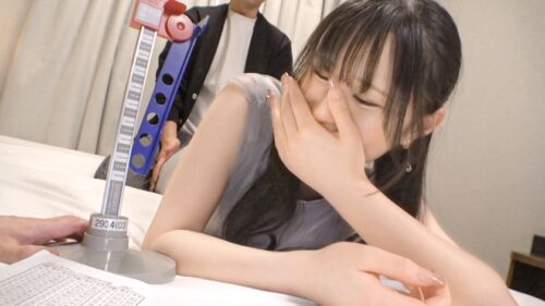 「☆全オトコ大歓喜☆世の男性の欲望もりもりセックスブルドーザー！！【ひびき 21歳 OL】 その圧巻な爆乳にオトコ達は皆赤ちゃん返り待ったなし！！ マジ軟派、初撮。 2230」