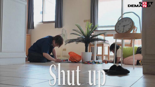 いきなり全身拘束から始まる24時間リアル大脱出 齋齋いつき史上最難解のパニックイライラ?!SEXドキュメント! 累計総フォロワー40万人台湾美少女インフルエンサーが、言葉の通じない純日本人男優さんと2人きりで山奥の監●ハウスに閉じ込められて、感情むき出しおっぱい…