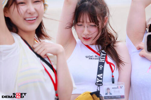 《彼氏のチ○ポ当ててください!!inマジックミラー号》をSOD女子社員 夏AD4名がセクハラに耐えながら健気にリハーサル