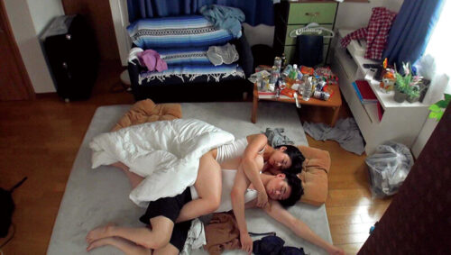 ドスケベ酒クズお姉さんが、僕の家に棲み付いて…昼夜問わず、ね~っとりと上下のクチでチ〇ポを咥え込まれる濃密性活。 推川ゆうり