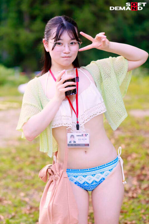 フリーのSOD女子社員と6人のガチ童貞。あの夏、イチバンときめいた筆おろし。