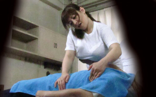 おばさん施術師しかいないけど、潰れないマッサージ店で手コキ~本番交渉はできるのか!?4時間