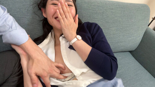 同僚を口説いてSEXするアカウント 今、狙っている同僚 三池小春