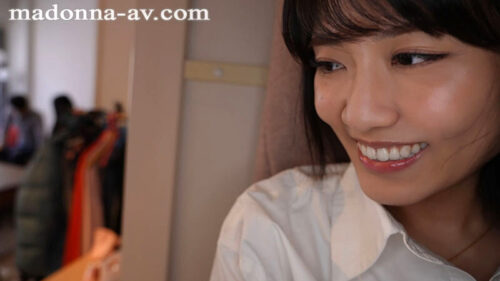 衝撃の略奪『寝取り』痴女ドキュメンタリー!! これから新婚M男クンの愛の巣に潜入して、夫婦の愛をぶち壊しに行ってきます―。 神宮寺ナオ