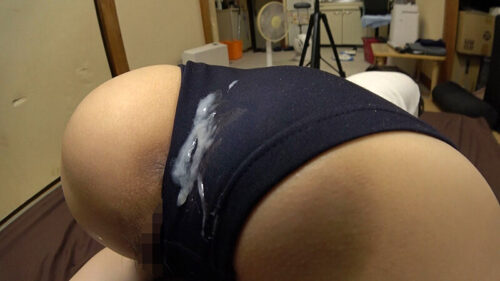 神田ゆい ムチムチ美尻 神ブルマ 美少女やぽっちゃり娘らにピチピチブルマ&体操着を着せ、ハミパン、ムレムレワレメを毛穴まで見えるほどの超ドアップ接写!さらに尻コキ、着衣お漏らし放尿やブルマぶっかけ等ブルマ好きに送る完全着衣フェチAV