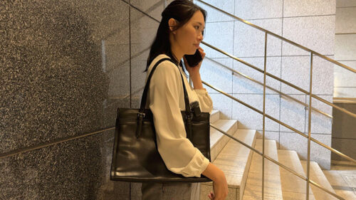 同僚を口説いてSEXするアカウント 今、狙っている同僚 三池小春