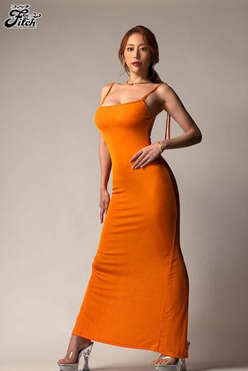 長身巨乳のモデル系痴女と完全着衣ファック 性欲の強い女にめちゃくちゃ犯●れる 菊乃らん