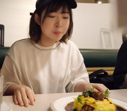 絶対に飲んではいけないザーメンをごっくんしちゃったら…即、中出しSEX! 沙月恵奈